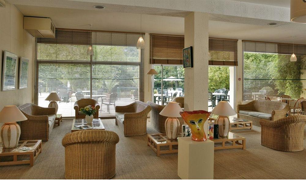 La Segaliere Hotel Spa Bar Cajarc Buitenkant foto