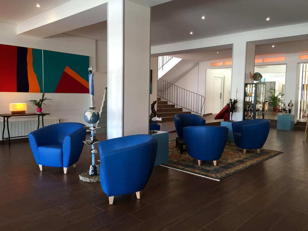 La Segaliere Hotel Spa Bar Cajarc Buitenkant foto