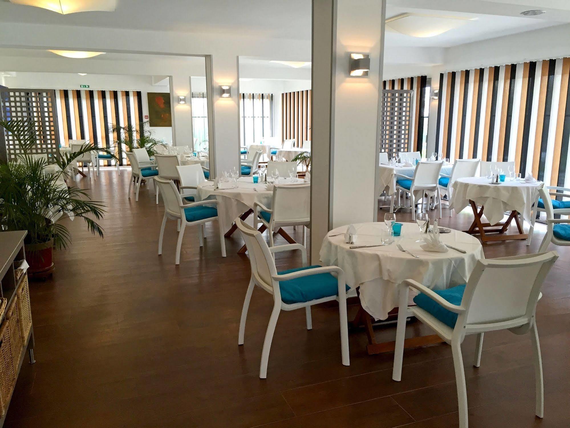 La Segaliere Hotel Spa Bar Cajarc Buitenkant foto